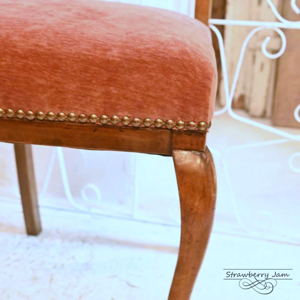 アンティークチェア