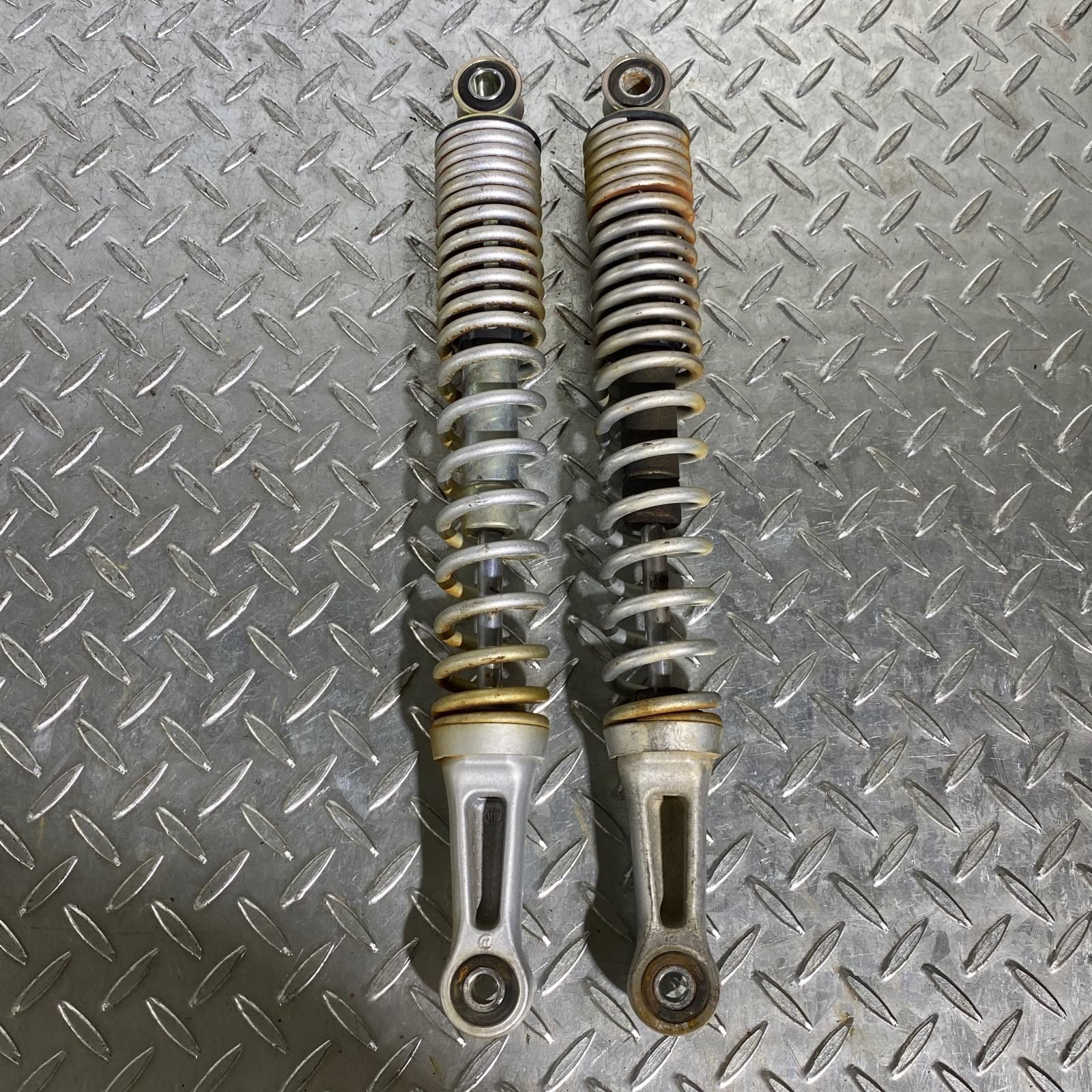 リアサスペンション ホンダ