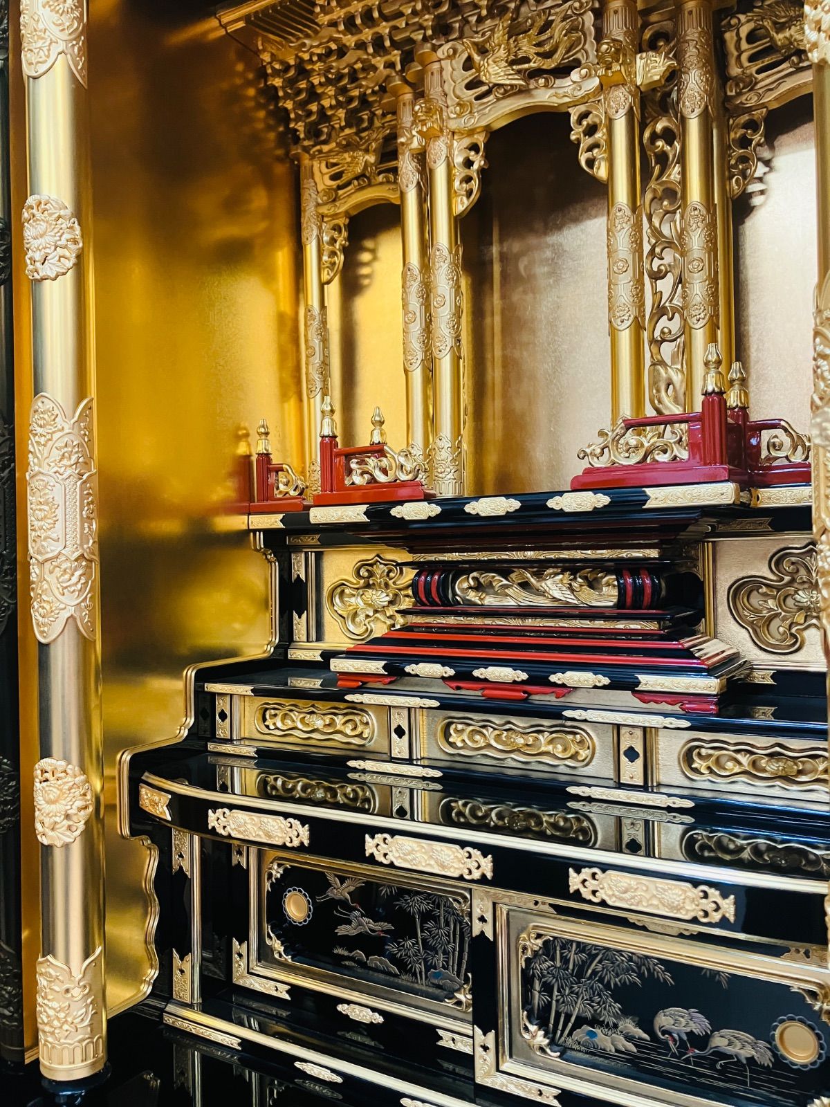 金仏壇 金箔