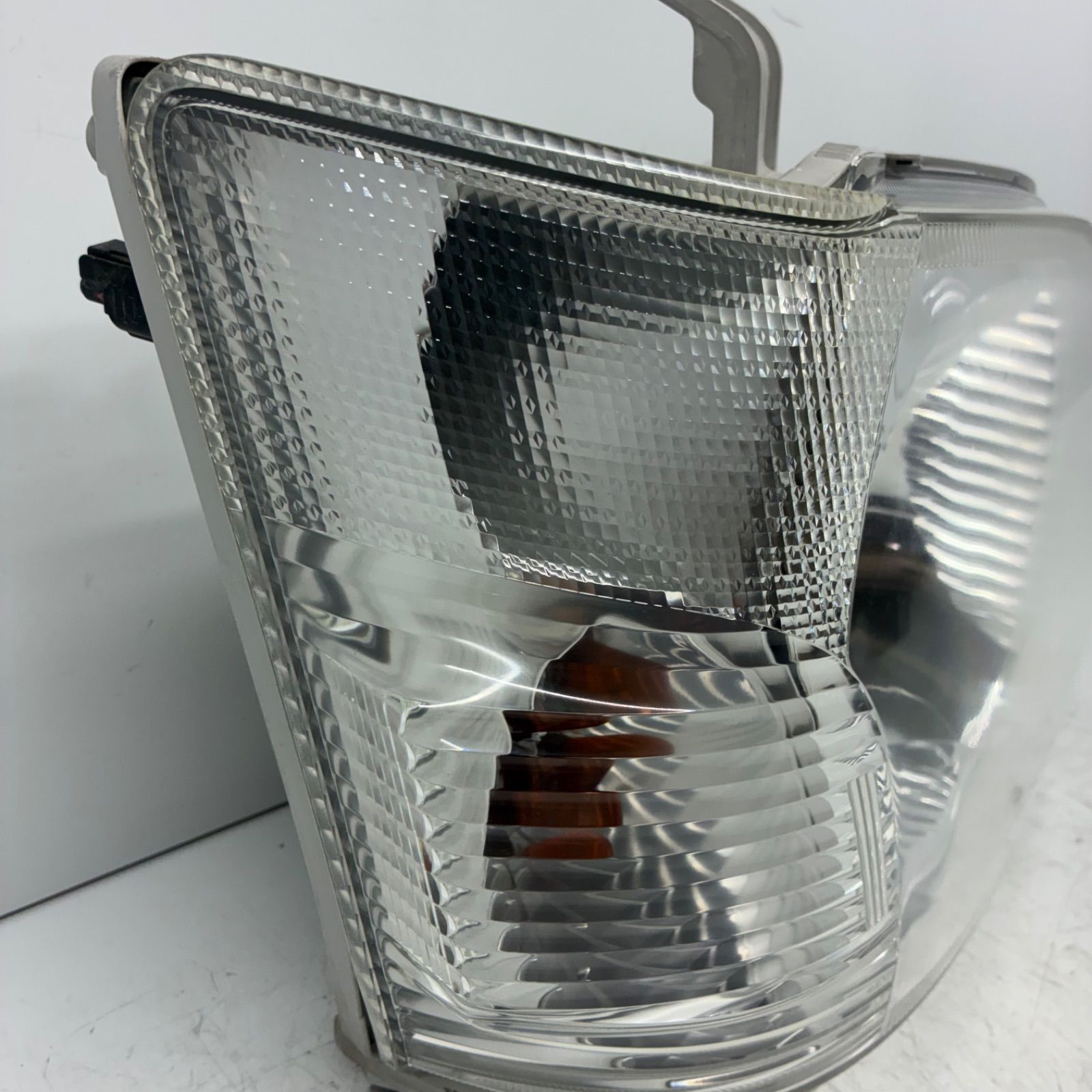 ハイゼット ヘッドライト