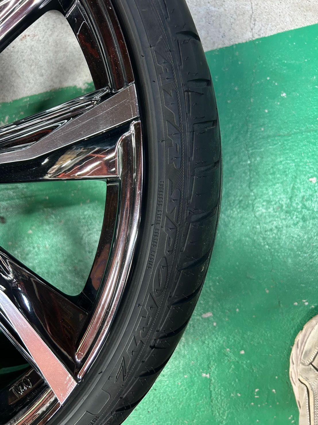 Weds Kranze Graben 680 EVO 22インチ 9J 35 5H114.3 ATR SPORT 245 30ZR22 タイヤ付きホイール4本セット TRITUETUBI_COM