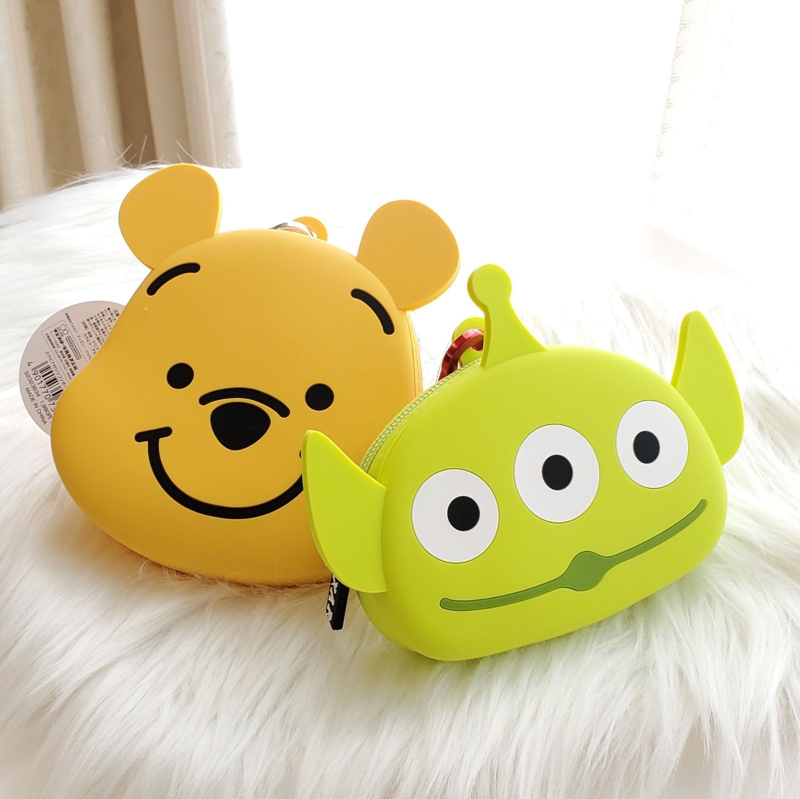 新品 各種 ビッグ シリコンポーチ プーさん くまのプーさん エイリアン