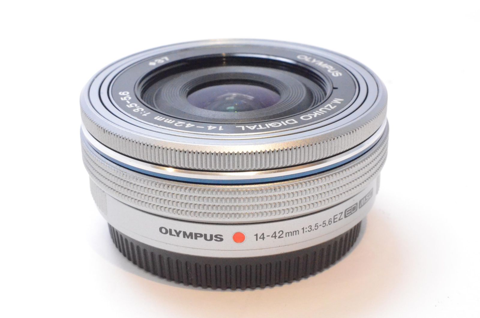 値下げ)　極美品！ OLYMPUS パンケーキレンズ 14-42mm シルバー OLYMPUS オリンパス 電動式パンケーキズームレンズ M.ZUIKO