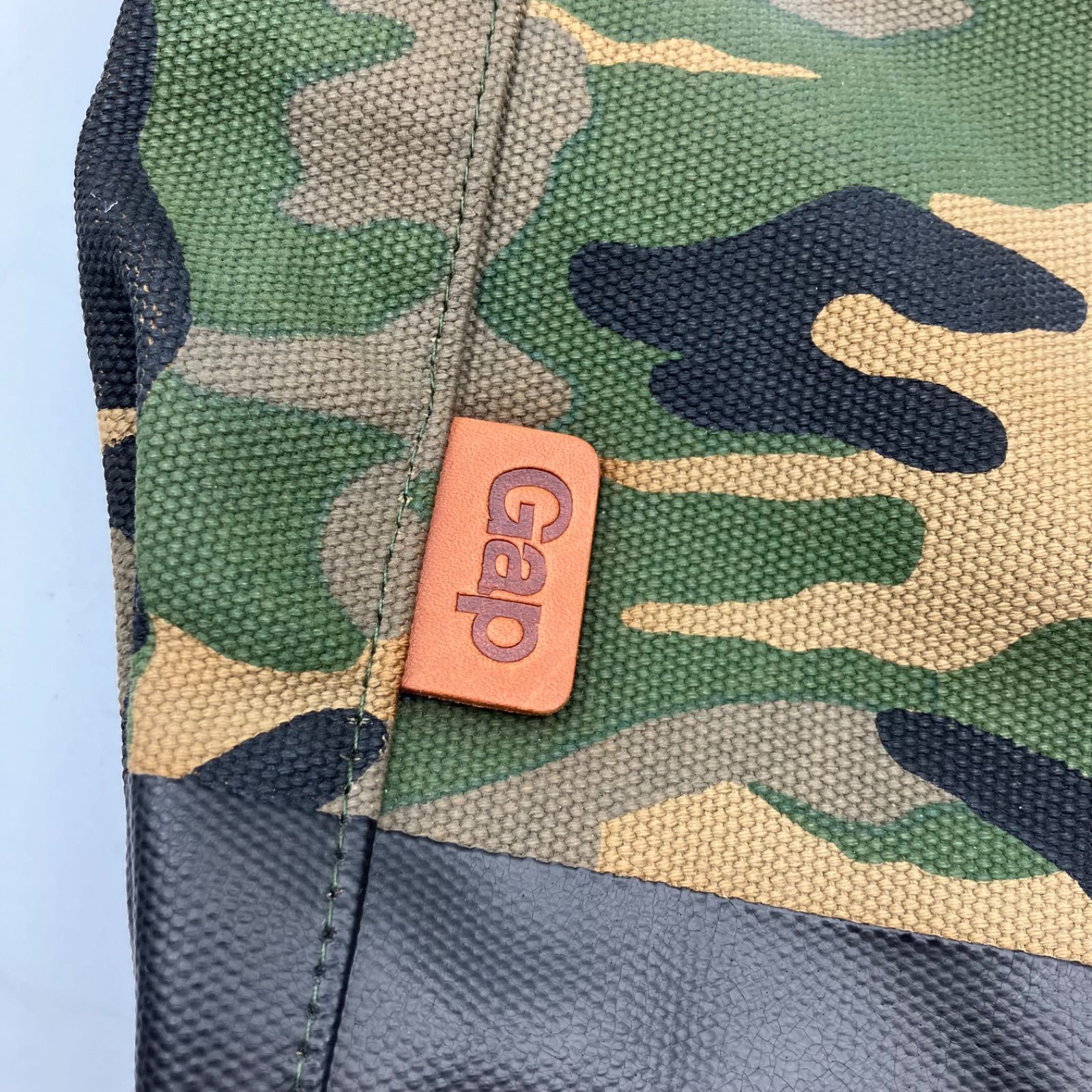GAP ギャップ 迷彩 ショルダーバッグ カモフラ BAG 鞄 カバン