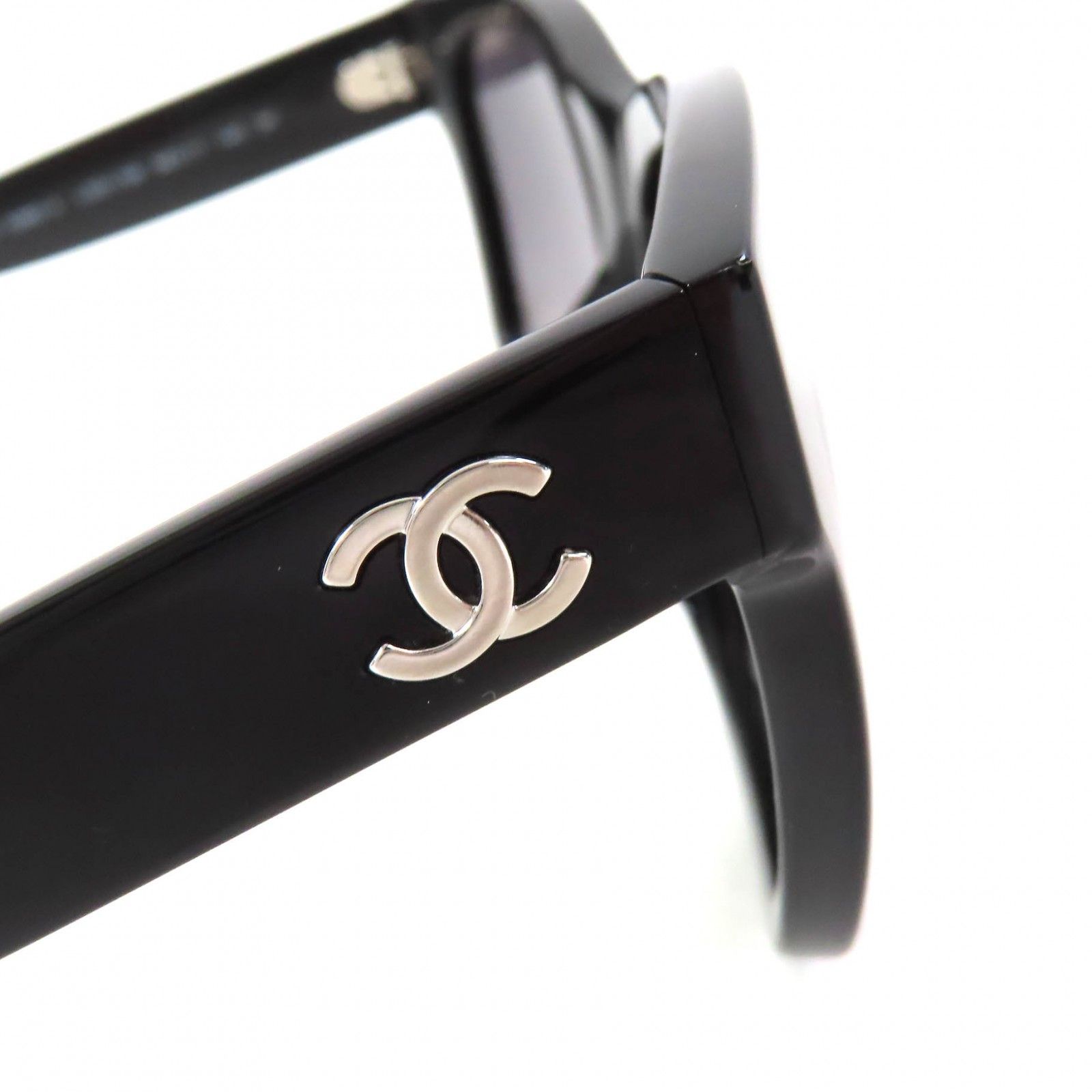 極美品 CHANEL ホワイト スクエア サングラス CHANEL シャネル ロゴ スクエア メガネ サングラス CH5484