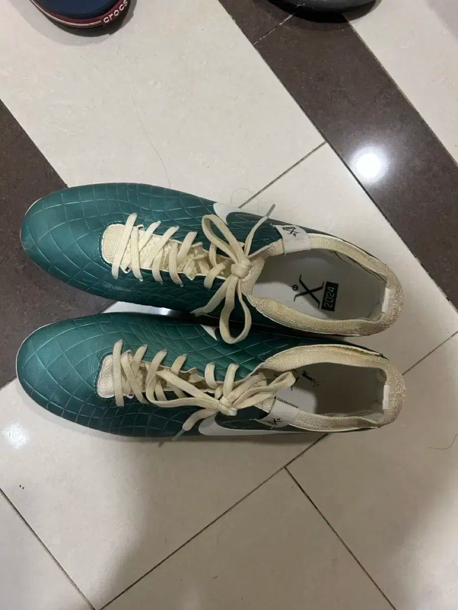 ナイキ ティエンポ10 レジェンド エメラルド