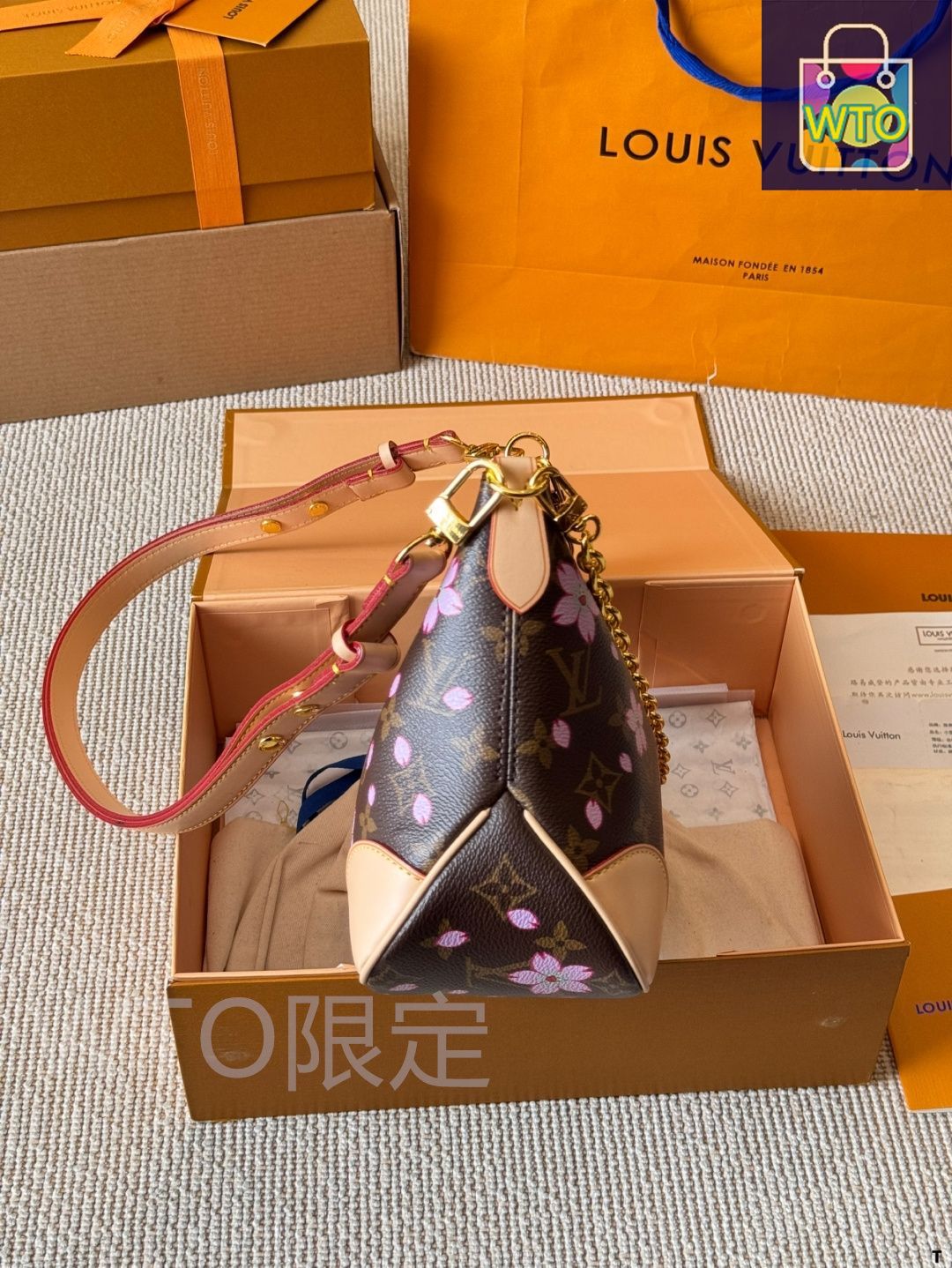 ルイ・ヴィトン パンダ トレーディングカード ルイヴィトン 桜 ルイ・ヴィトン パンダ トレーディングカード ルイヴィトン 桜