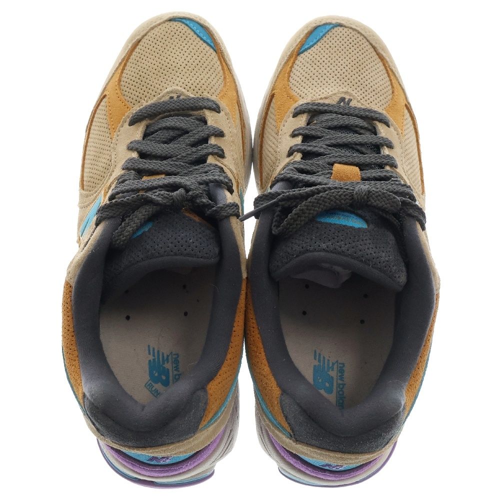 New Balance (ニューバランス) 2002R Beige/Purple スウェード 