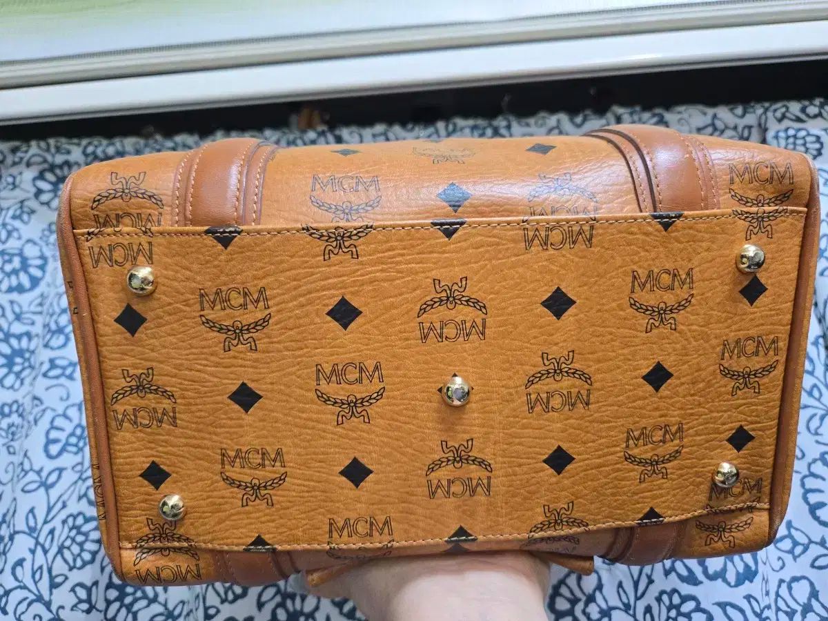 mcmボストンバッグ 楽天市場】【バッグ】MCM エムシーエム ロゴグラム ミニボストン
