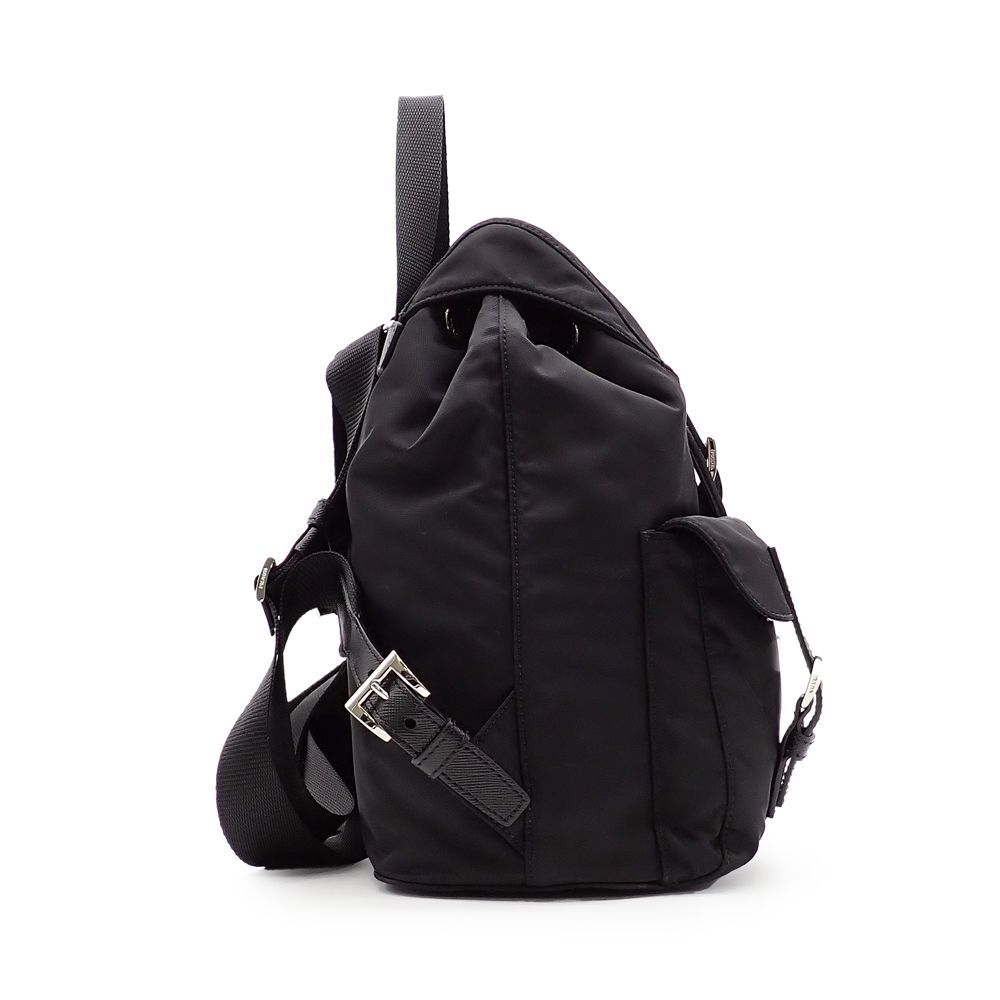 プラダ スモール Re-Nylon バックパック リュック トライアングルロゴ ナイロン サフィアーノ ブラック シルバー金具 1BZ677