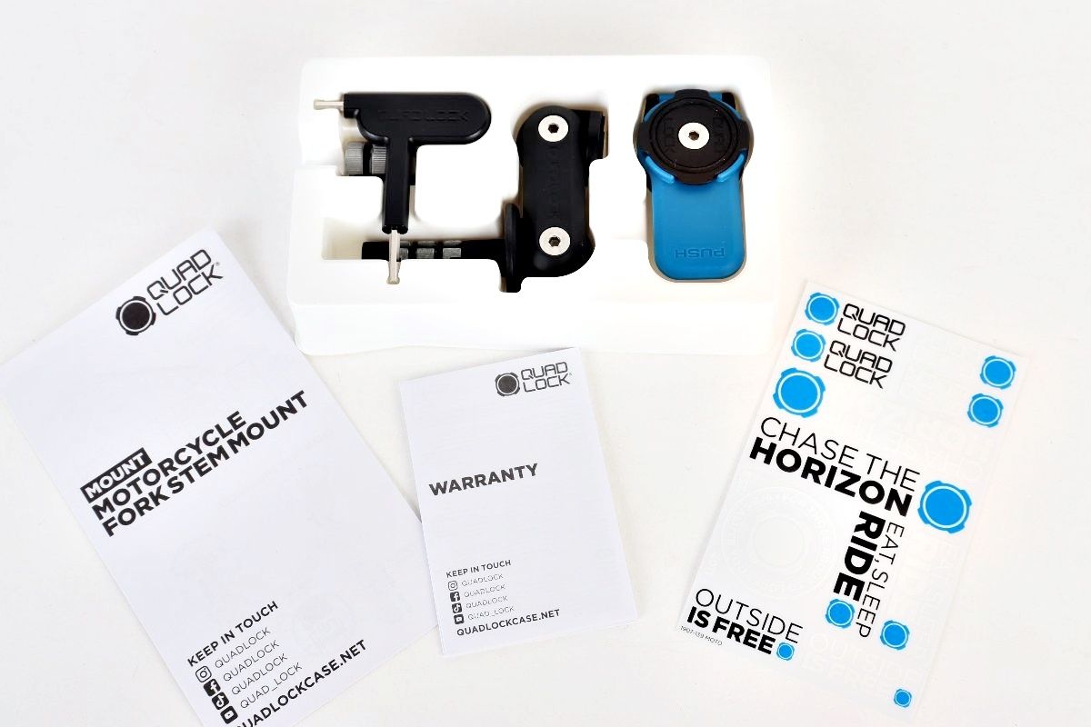 クアッドロック フォークステムマウント QLM-FSM スマホホルダー QUAD LOCK MOTORCYCLE FORK STEM MOUNT R2508-199