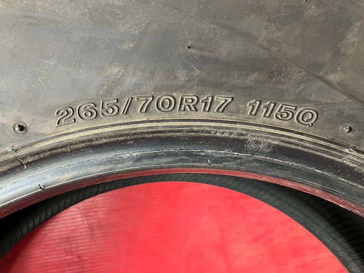 中古スタッドレスタイヤ【265/70R17 BRIDGESTONE DM-V3】【47140517】【51086505】 4本SET