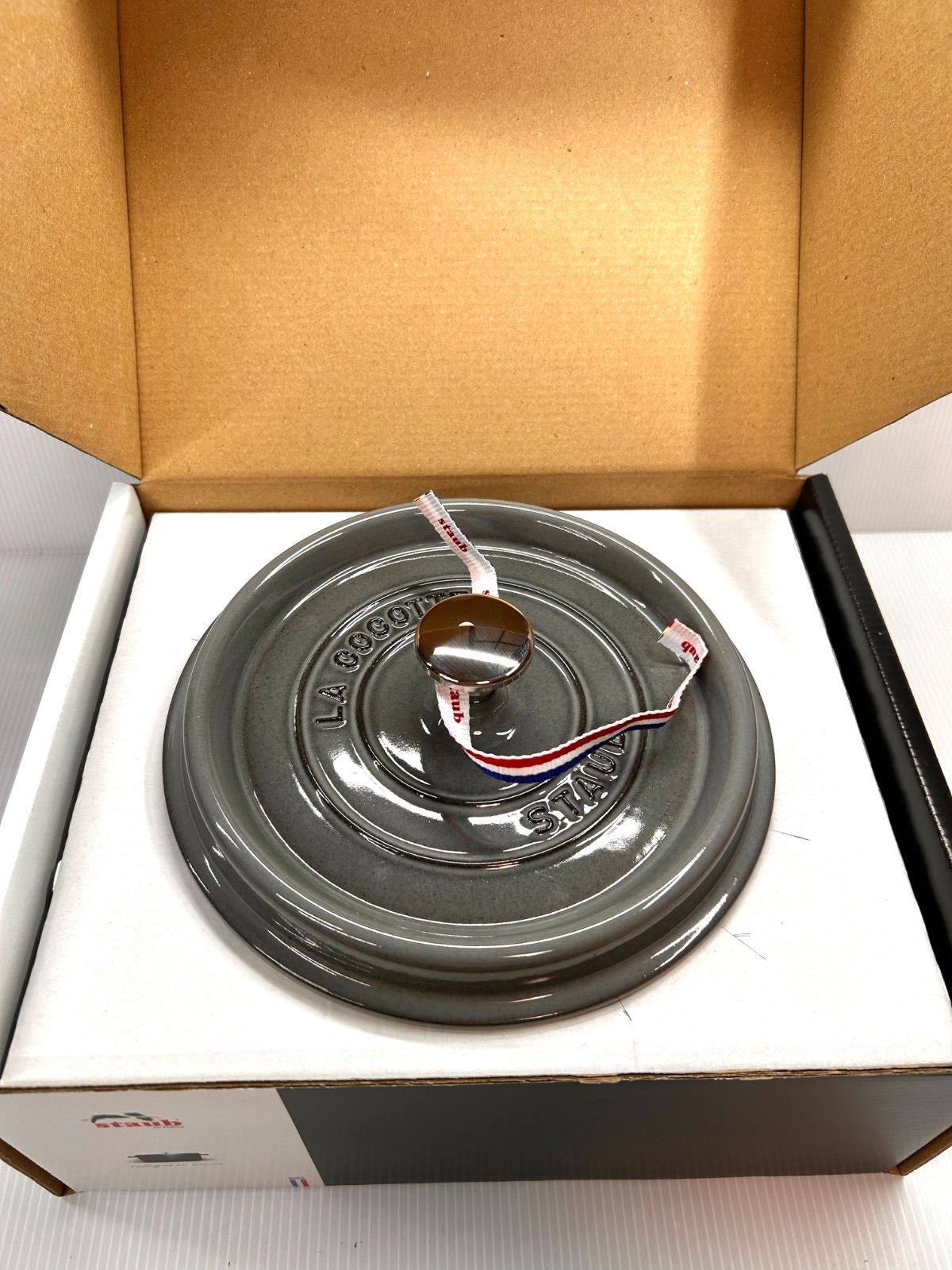 ココット ラウンド