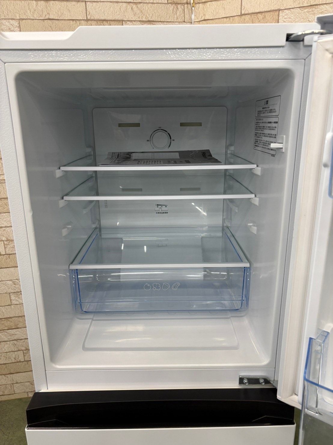 大阪送料無料☆3か月保障付き☆冷蔵庫☆2022年☆ハイセンス☆2ドア☆HR