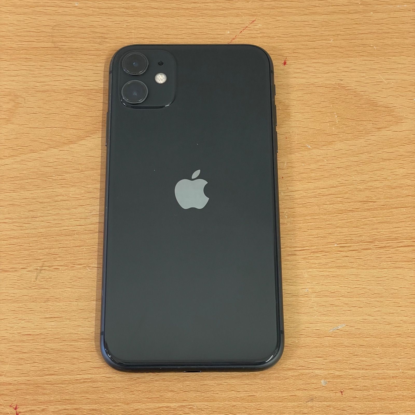 □Apple アップル MWLT2J/A iPhone11 64GB ブラック 利用制限〇