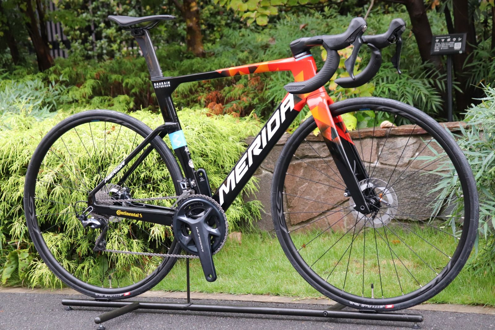 カーボン ロードバイク