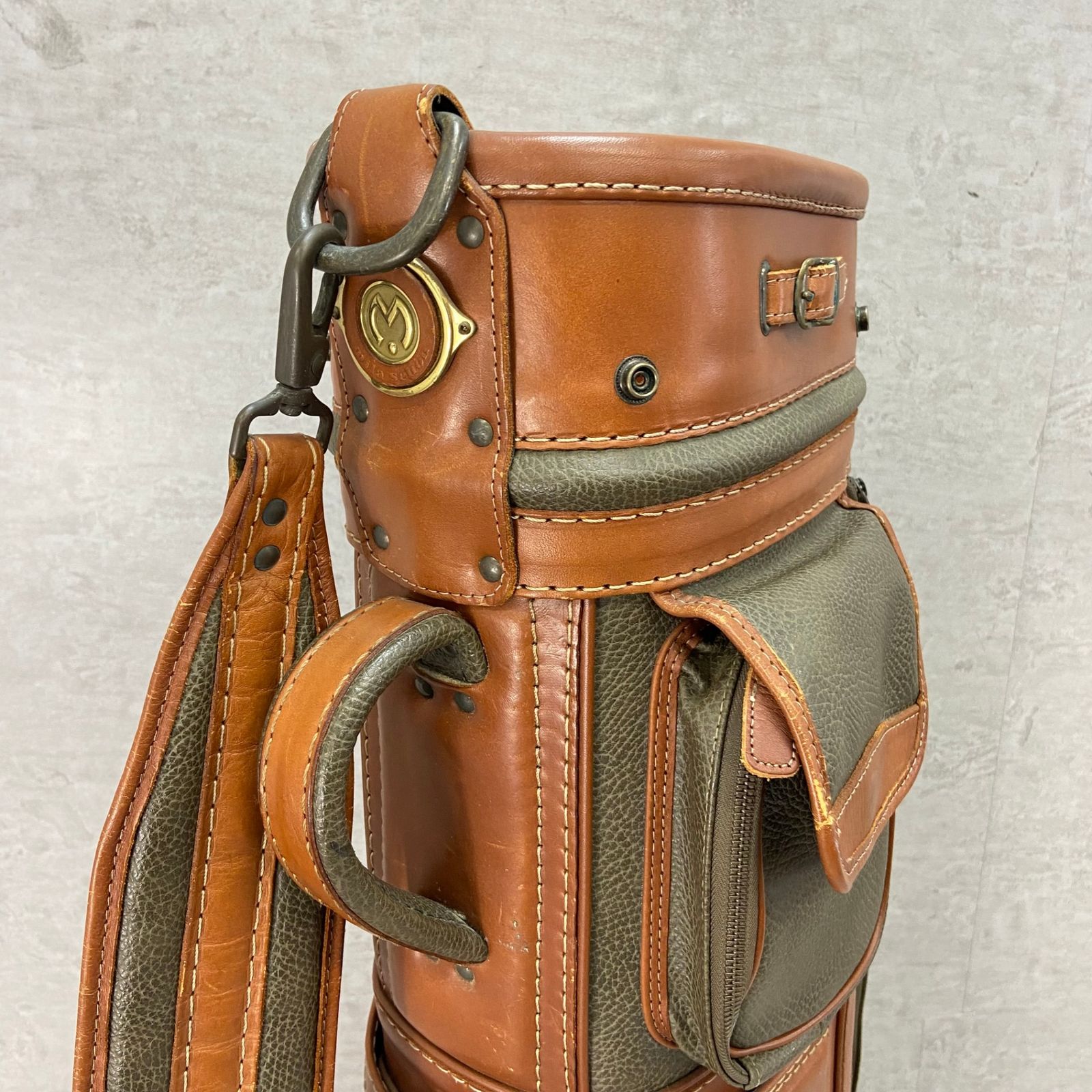 mila schon - mila　schon　ミラショーン　ゴルフ用　キャディバッグ　ヘッドカバー　カート式　約9.5型　約24.5cm　3分割　 重量3.8Kg　レザー　革 mila schon ミラショーン ゴルフ用 キャディバッグ ヘッドカバー