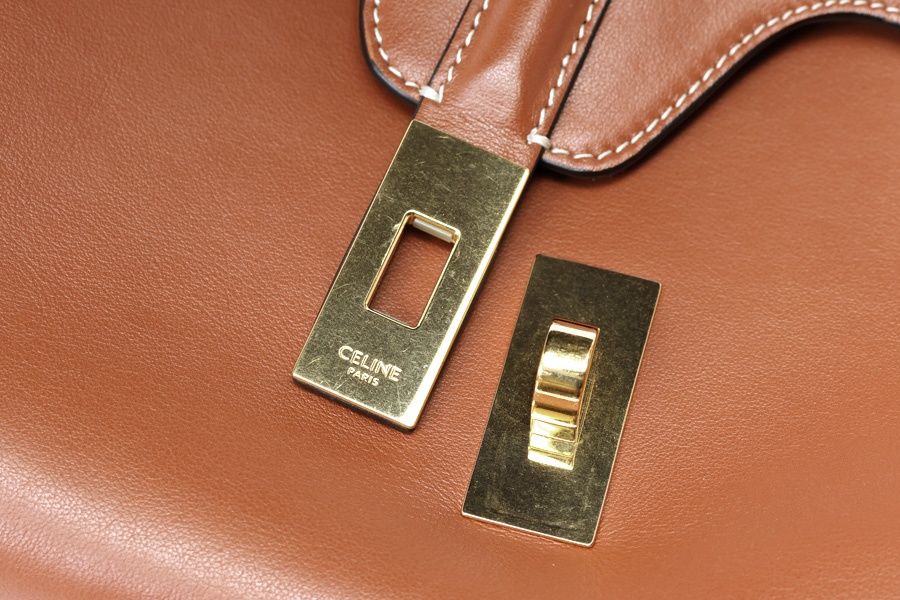 セリーヌ / CELINE　ティーン ソフト 16(セーズ) ショルダーバッグ　196853CR4.04LU　スムースカーフスキン　タン(ブラウン系) 【中古】 商品番号 S-158969 楽天市場】【中古】 セリーヌ / CELINE ティーン ソフト 16(セーズ