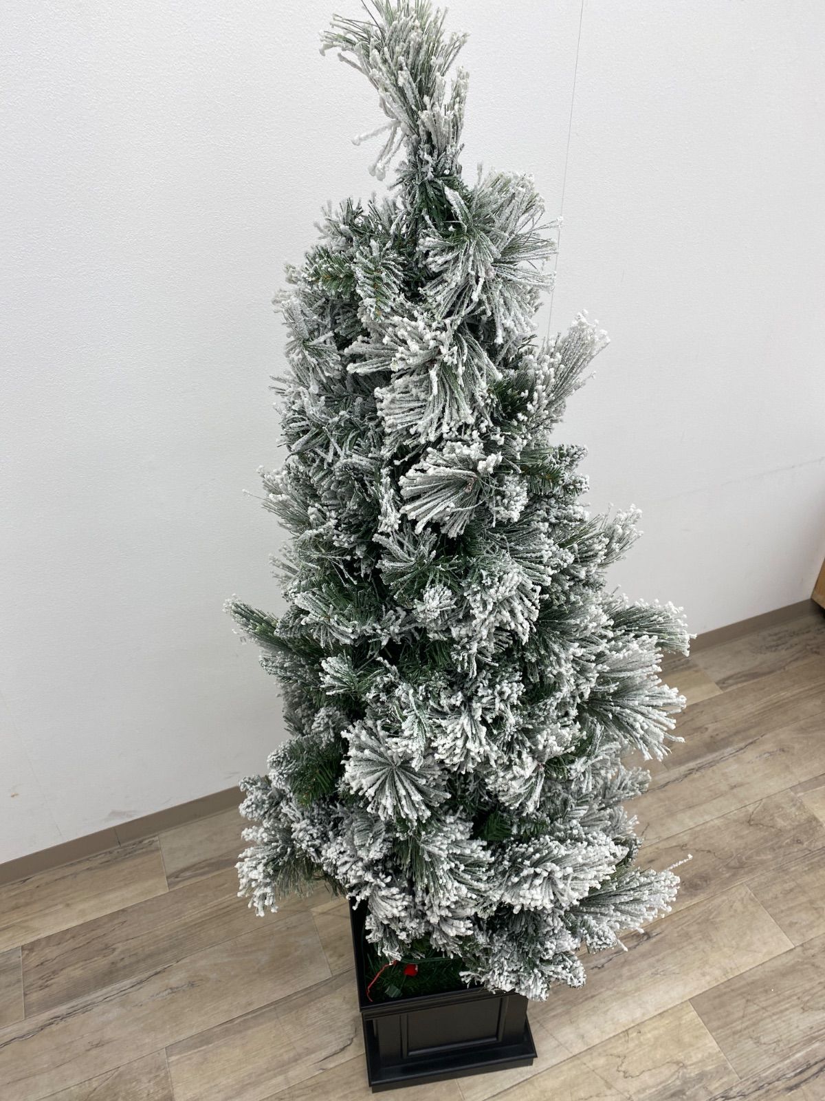 クリスマスツリー電飾付き 約137cm