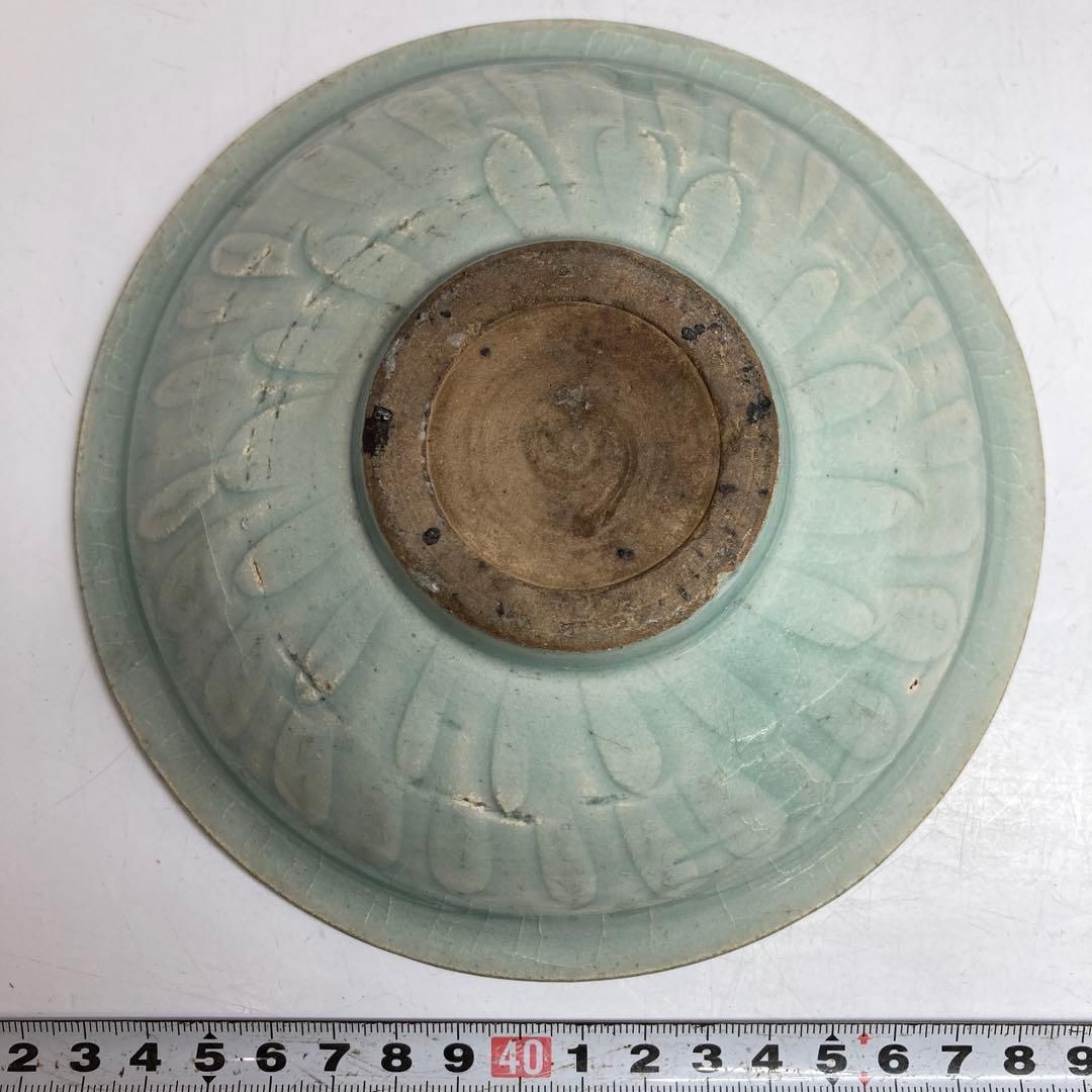 中国宋時代　青白磁皿　木箱付　直径16.2㎝　東Y5-1115①トヒコ 中国宋時代 青白磁皿 木箱付 直径16.2㎝ 東Y5-1115①トヒコ - メルカリ