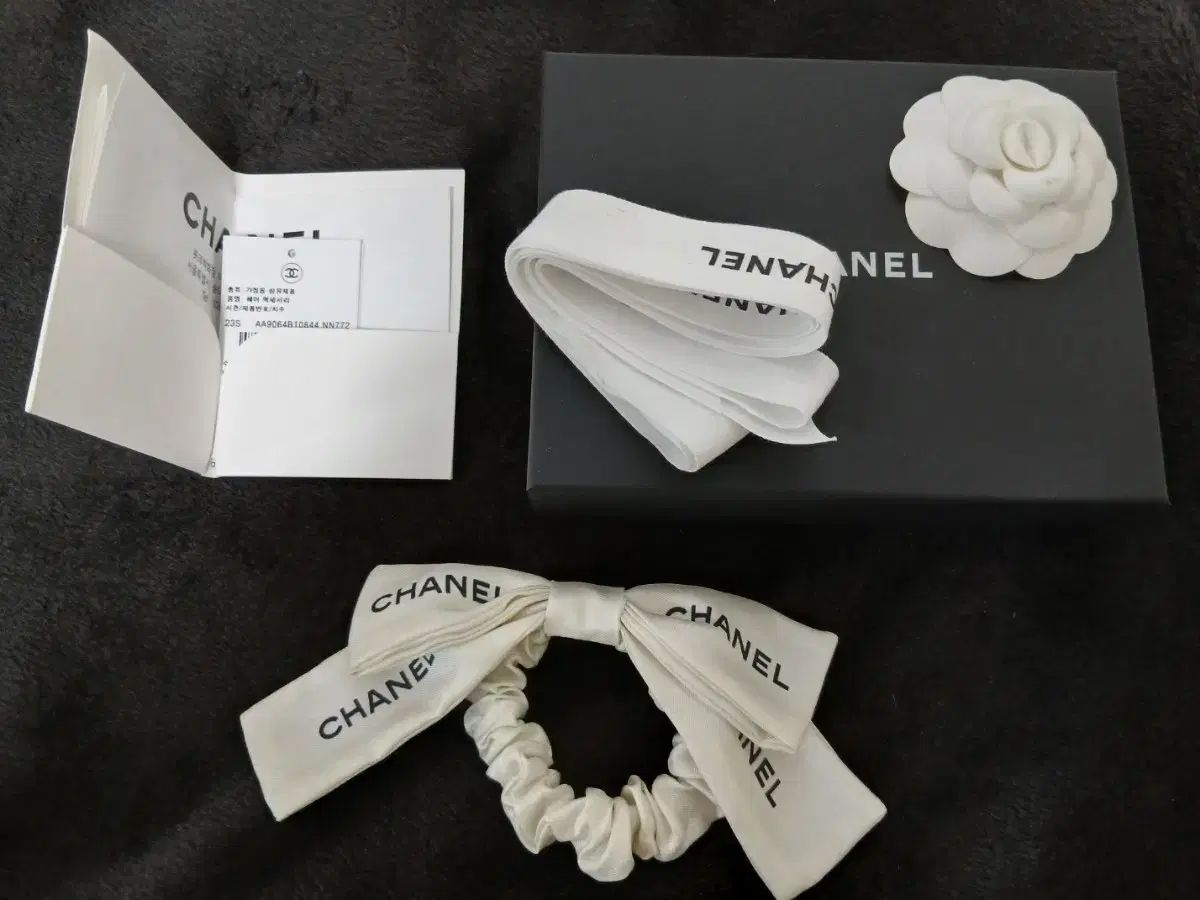 CHANEL シャネル リボン シュシュ