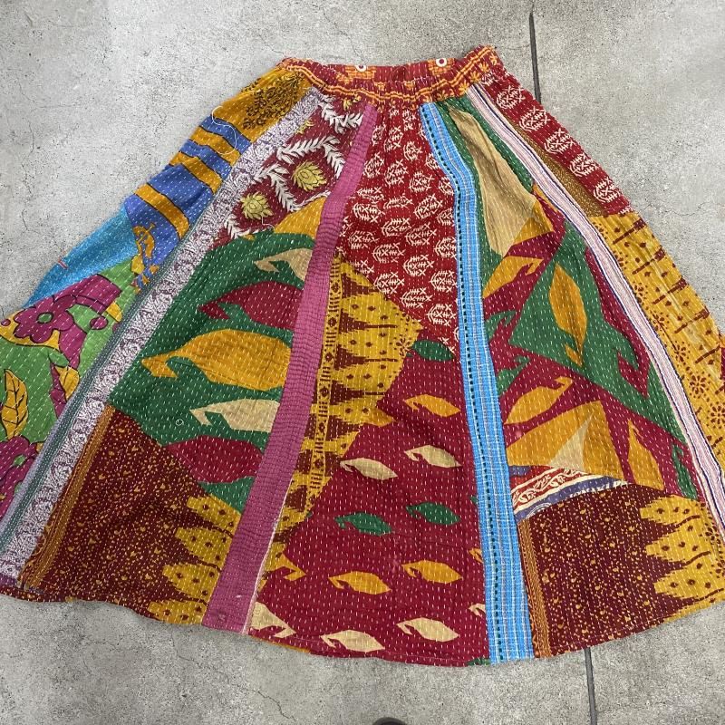 MALAIKA マライカ スカート ロングスカート MALAIKA インド カンタ刺繍 ラリーキルト ロングスカート インド伝統 刺し子 オレンジ系  カラフル エスニック - メルカリ