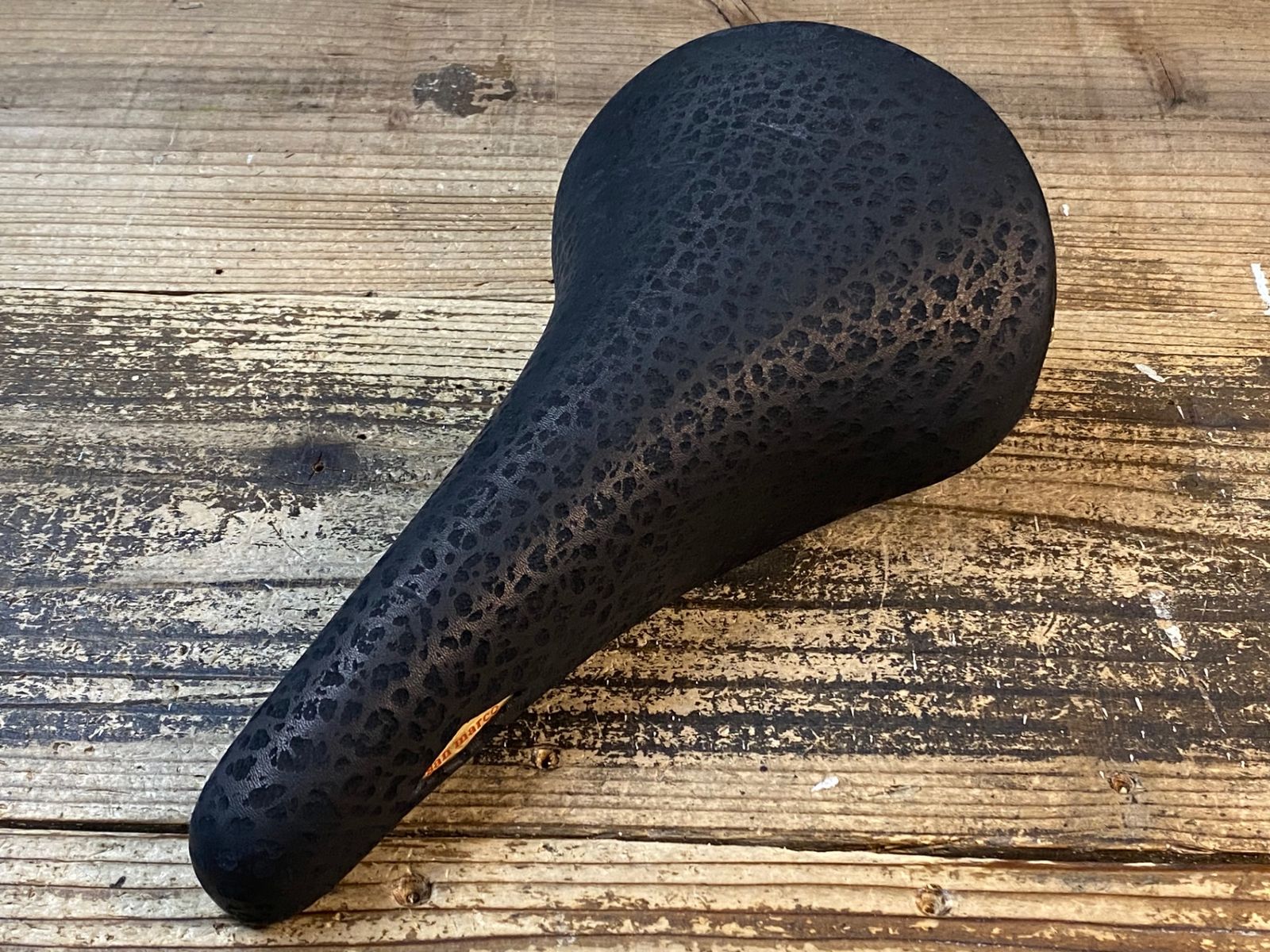 JJ001 サンマルコ san marco ROLLS サドル 黒