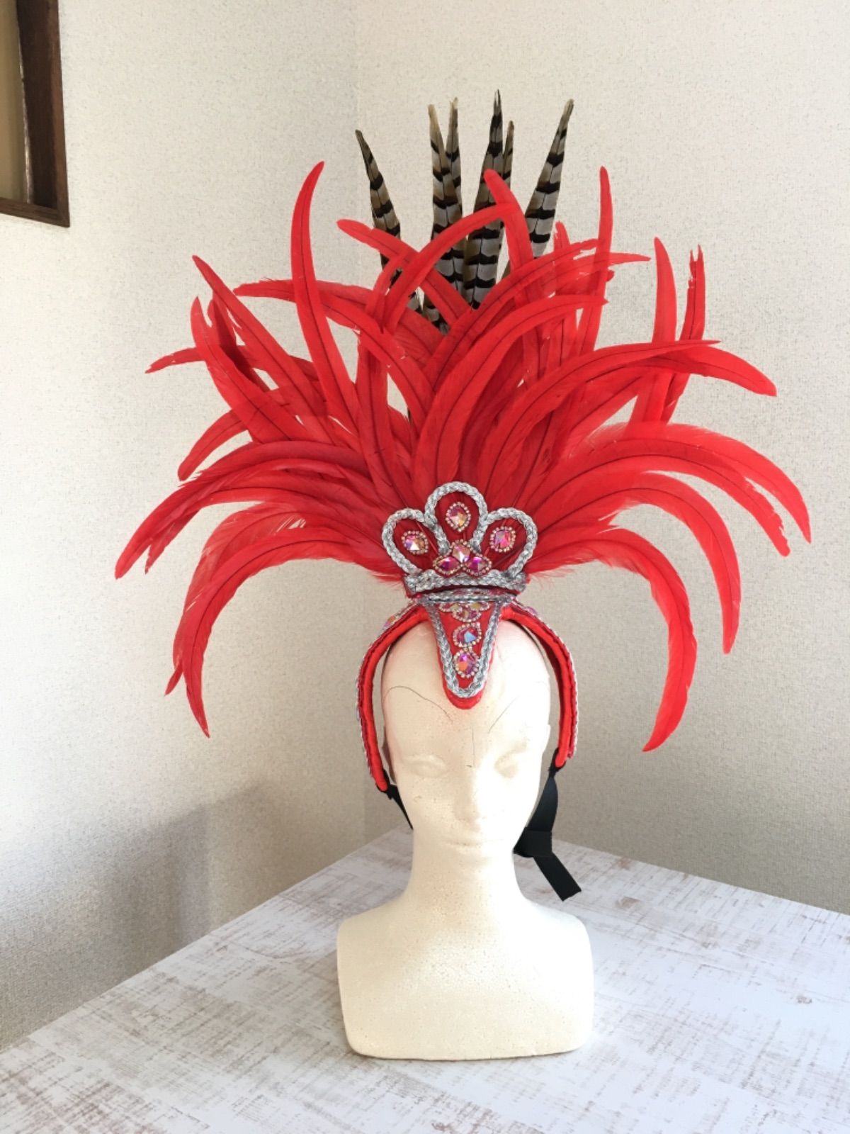サンバ衣装 頭飾り ヘッドドレス カベッサ 軽量タイプレッド