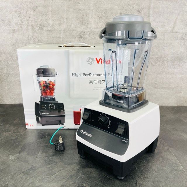 ほぼ新品　Vitamix バイタミックス　VM0111 ブレンダー日本正規輸入品 Vitamix VM0111 高性能ブレンダー ミキサー 【中古】動作保証