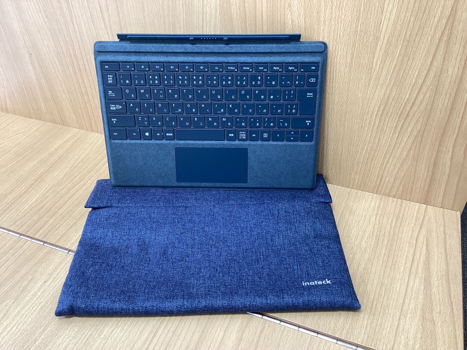 タイプカバー1725 マイクロソフト Surface Pro タイプカバー プラチナ