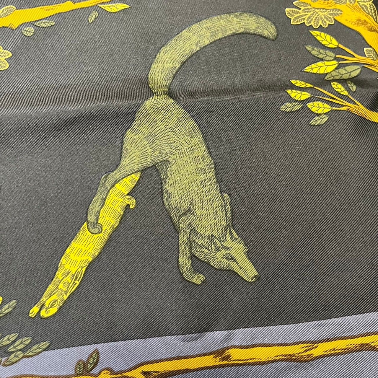 HERMES エルメス カレ90 スカーフ ANIMAL ALPHAET - メルカリ