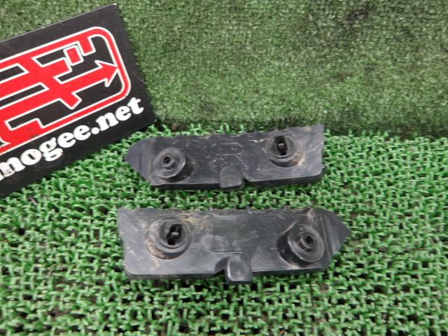 1FO5104 ALP52 ダイハツ ミラココア L675S 中期型 プラスG フロントバンパーブラケット左右セット 52116-B2210 ...
