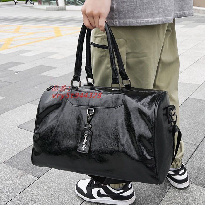 大容量 柔らかいレザー メンズ 2way ボストンバッグ出張 旅行鞄 ボストンバッグ メンズ 通販 旅行 大容量 出張 ビジネス おしゃれ 合皮 puレザー フェイクレザー 本革風 シンプル 無地 2泊 3泊 軽量  バッグ 鞄 かばん 2way