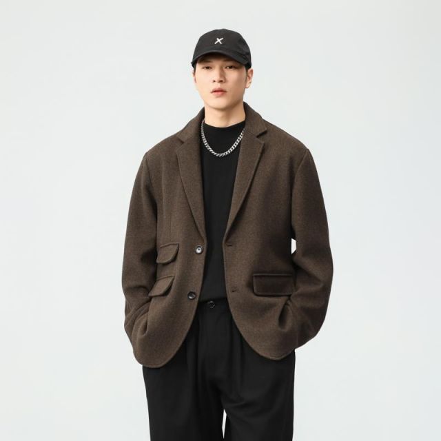 春 コーデ メンズ 用 服 シンプル ファッション オシャレ 大人 かっこいい 紳士服 アメリカン カジュアル ゆったり ハイエンド 春秋 ジャケット用 カジュアル 通勤スタイル 重ね着コーデ ゆったりシルエット 軽アウター