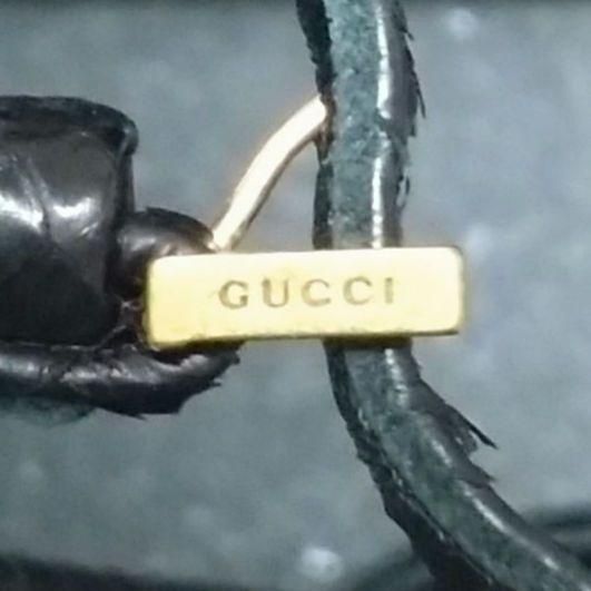 正規品 GUCCI グッチ サンダル パイソンレザー スタッズ付き 黒 36 チャンキーヒール スタッズ Tストラップ 感 ハイブランド き WWW_MORNINGWALKER_COM