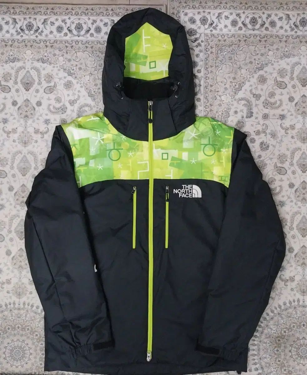 THE NORTH FACE ザ ノース フェイス ピョンチャン 聖化された パレード 公式ジャケット L