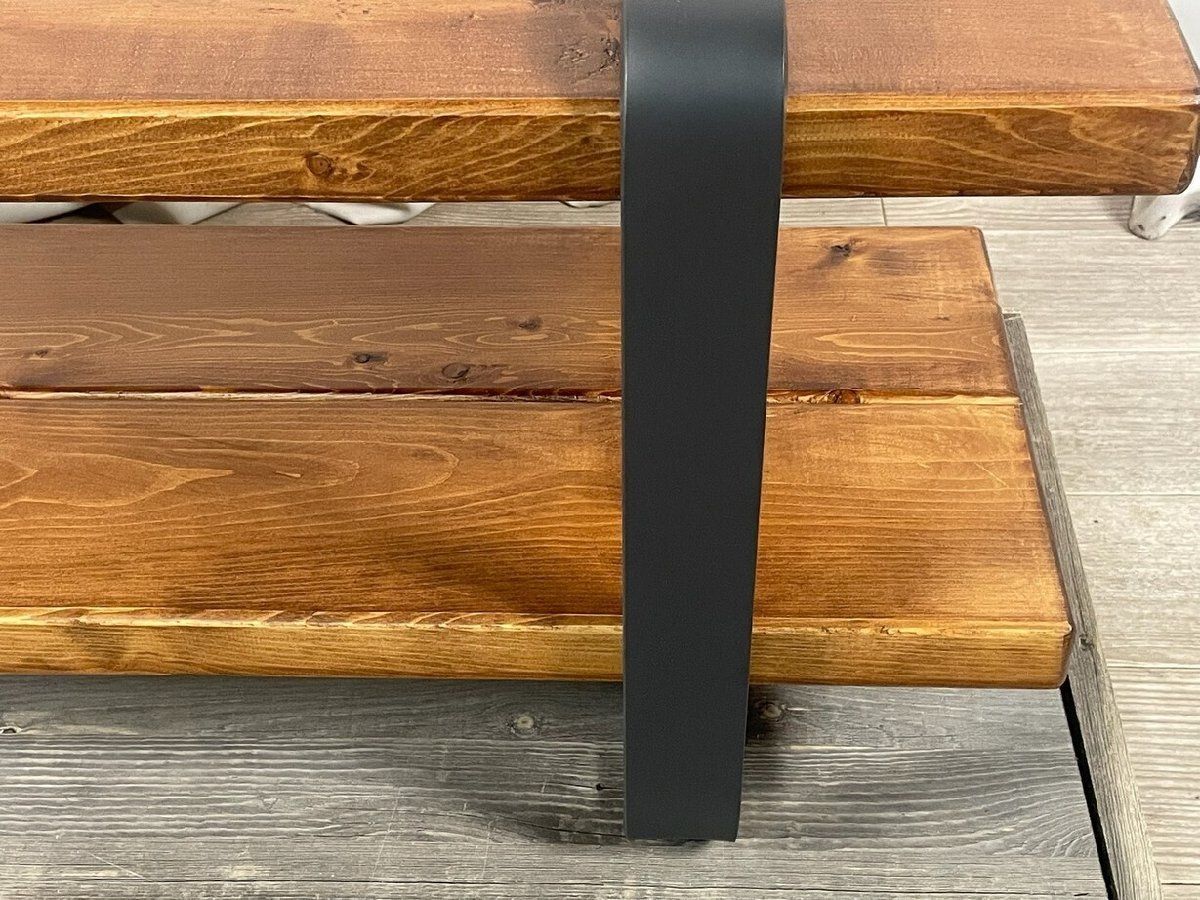 ACME Furniture|神奈川県秦野市|A3