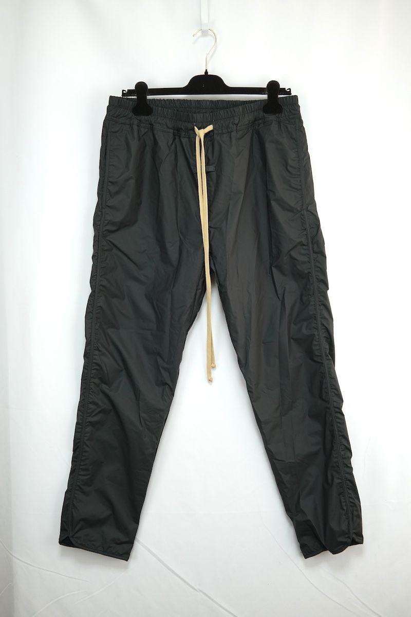 Fear of God フィアオブゴッド Tapered Logo-Appliqued Rubber-Bonded Nylon Sweatpants テイパード ラバーボンディング ナイロン スウェットパンツ ブラックLサイズ FG40‐013
