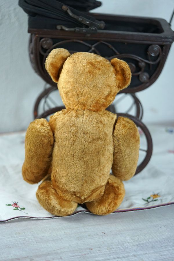 フランスのレーヨンファーのあどけない可愛さのベア42cm