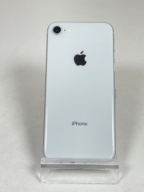 iPhone - 【中古美品】iPhone8 シルバー 64GB SIMフリー iPhone8 64GB シルバー SIMフリー