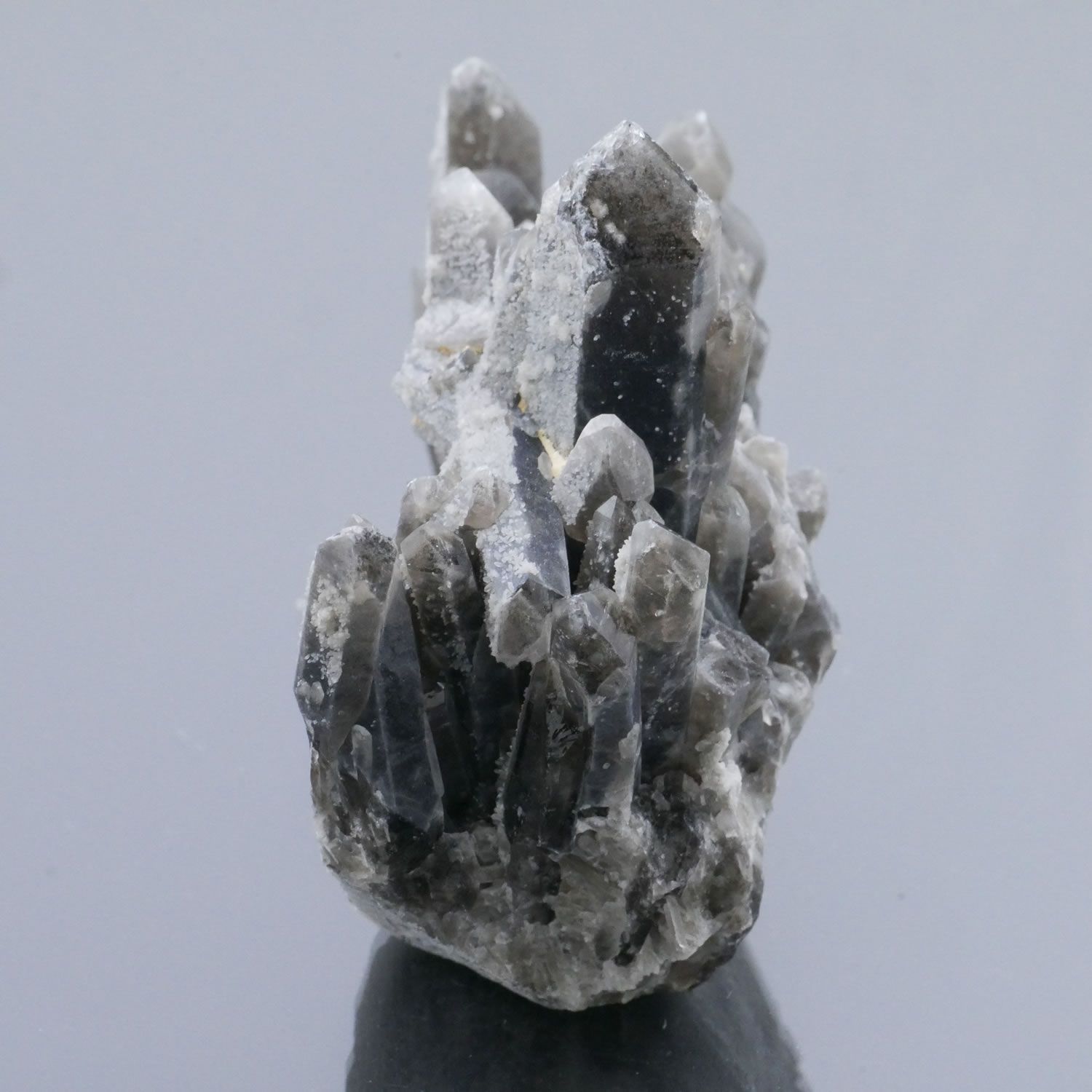 龍穴あり‼️アメリカ産 クラスター・全品原産地 スモーキークォーツ 黒水晶 アーカンソー産 ミニクラスター水晶 スモーキークォーツ 置物