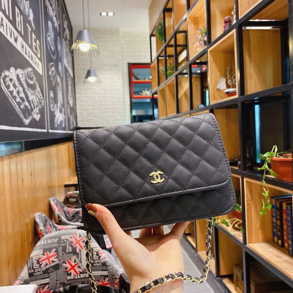 ☆極美品☆ CHANEL シャネル ショルダーバッグ ハンドバッグ 3点セット トートバッグ - メルカリ