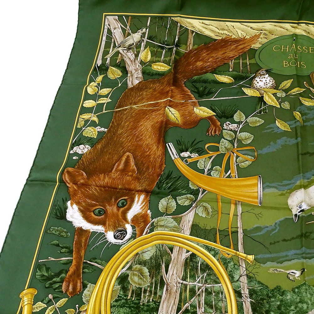 美品】エルメス スカーフ カレ90 森の狩猟 緑 CHASSE au BOIS 美品】エルメス スカーフ カレ90 森の狩猟 緑 CHASSE au BOIS
