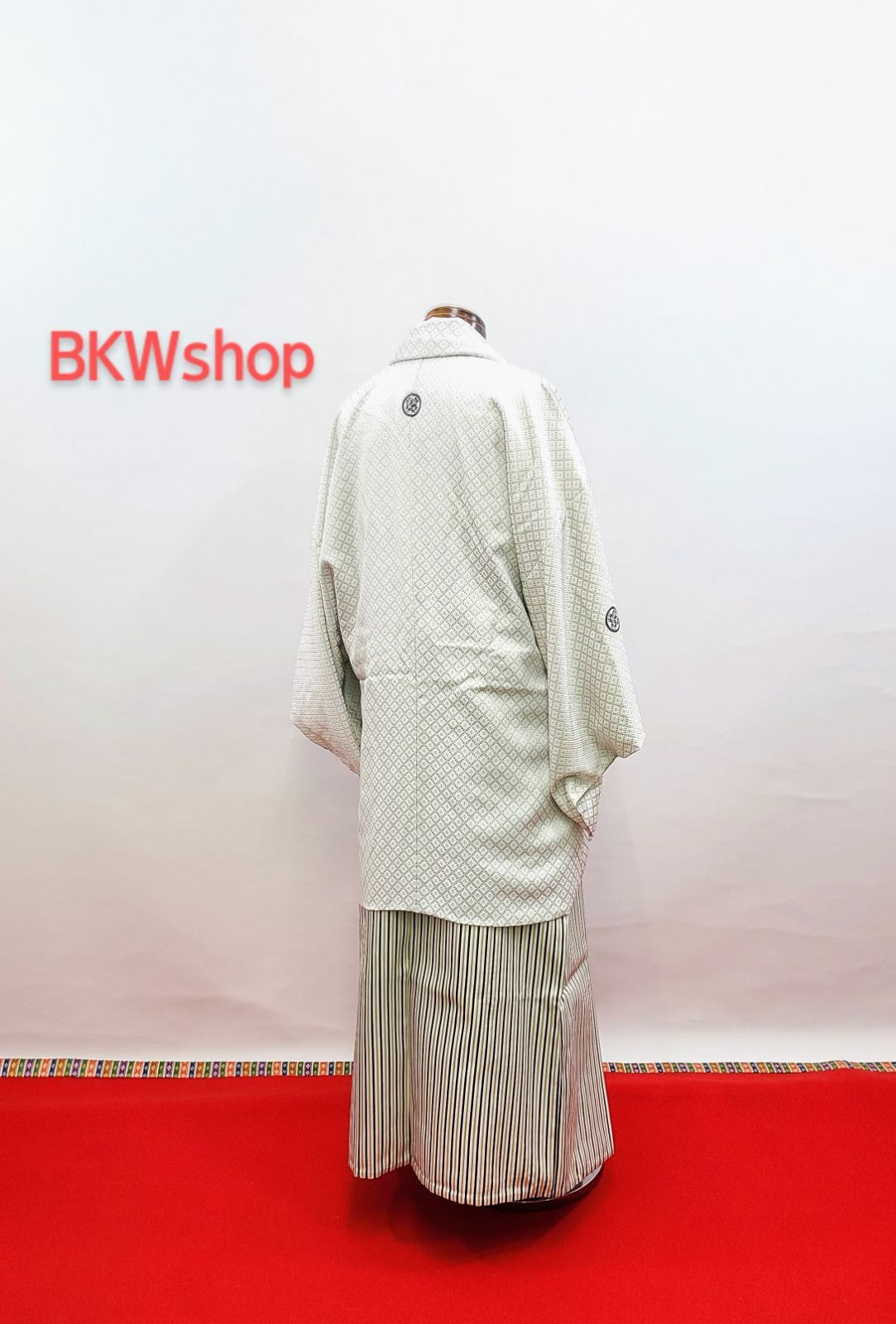 used 正絹 羽織 着物 袴 2.30寸~2.55寸 163cm～177cm～ 3点セット 紋付袴 成人式 結婚式 新郎様 仲人 男着物 催事 式典 お祭り 白 シルバーグレー 刺し子模様