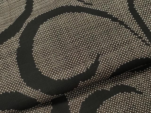 平和屋着物○本場大島紬 7マルキ 泥染め 唐草文 正絹 逸品 未使用