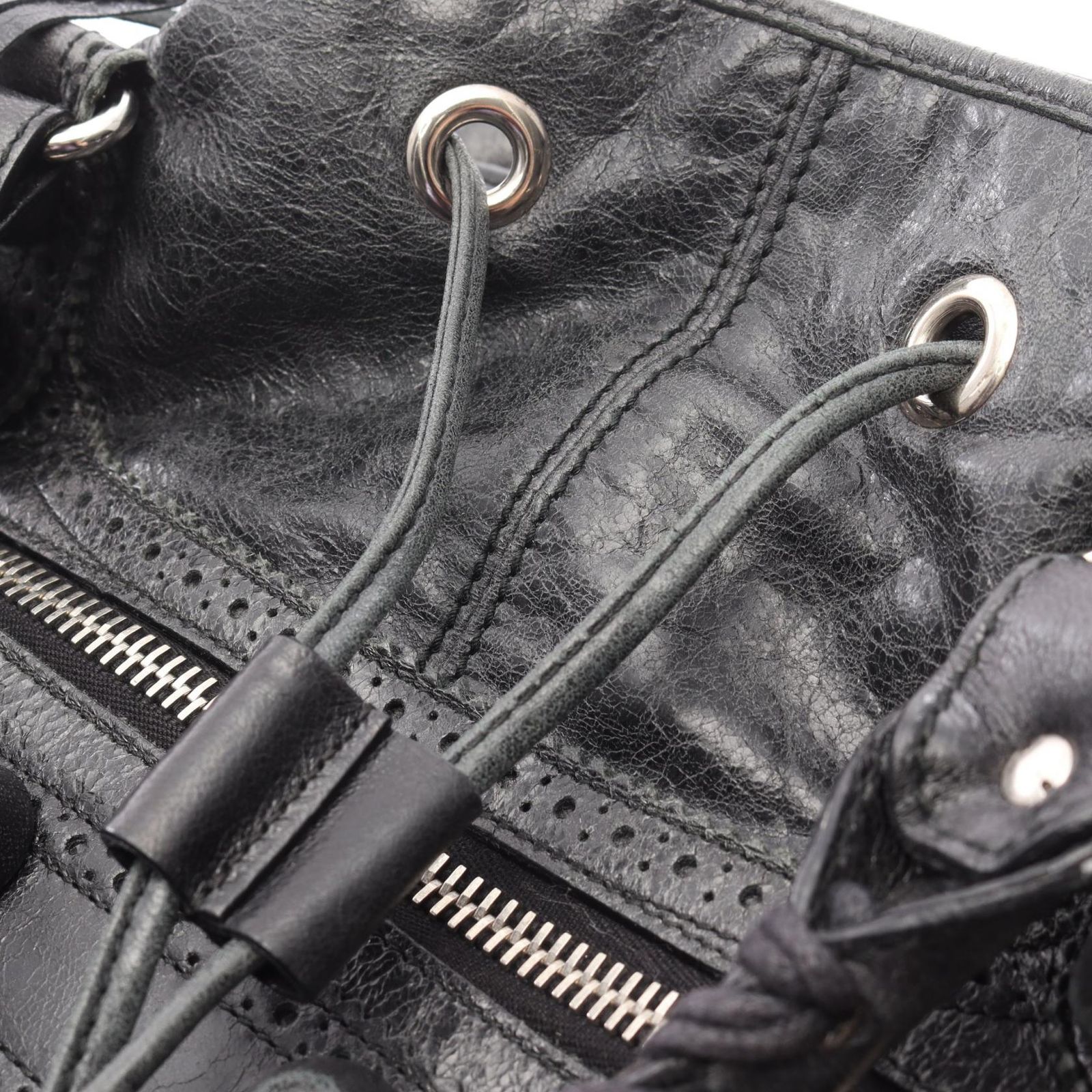 BALENCIAGA バレンシアガ ジャイアント ポンポン ハンドバッグ