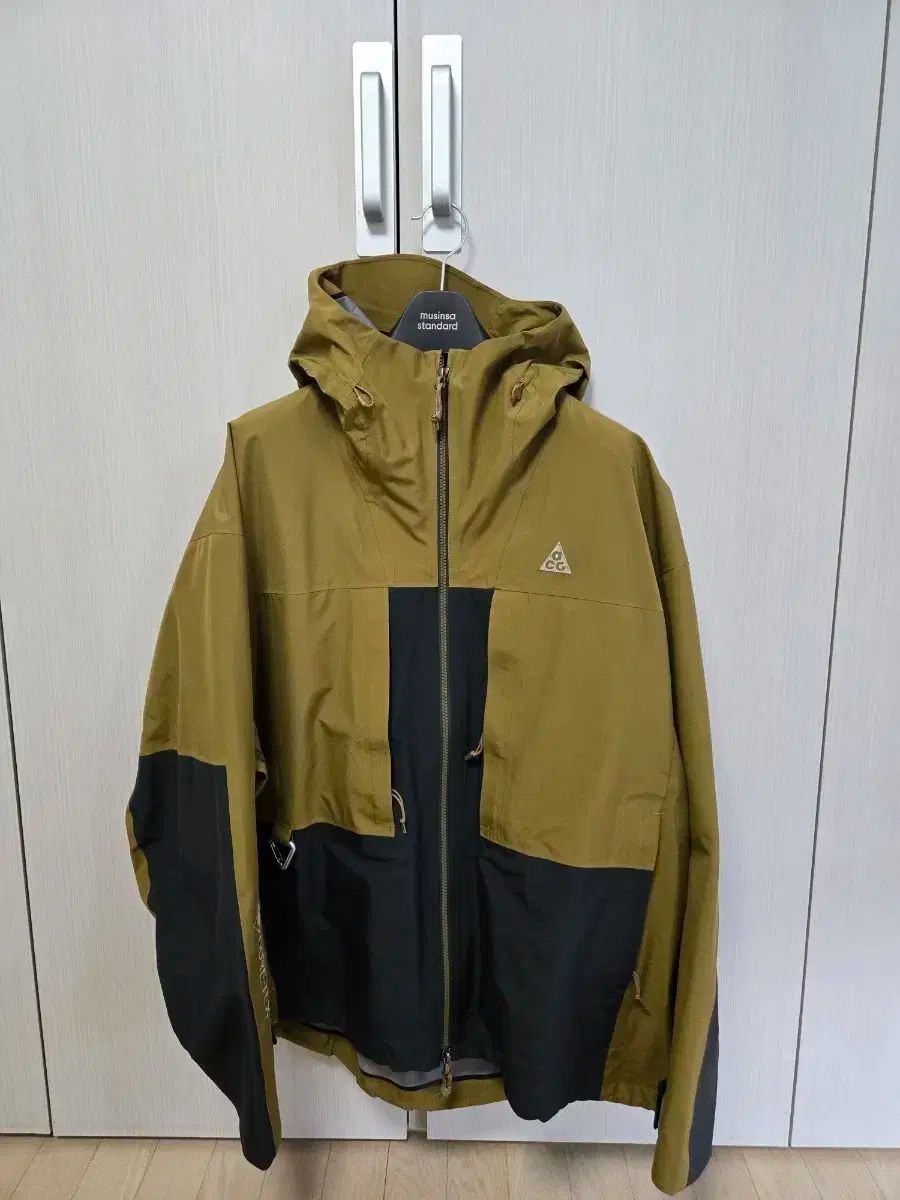 XL NIKE ACG ミザリーリッジ GORE-TEX ゴールド ベージュ EU|US