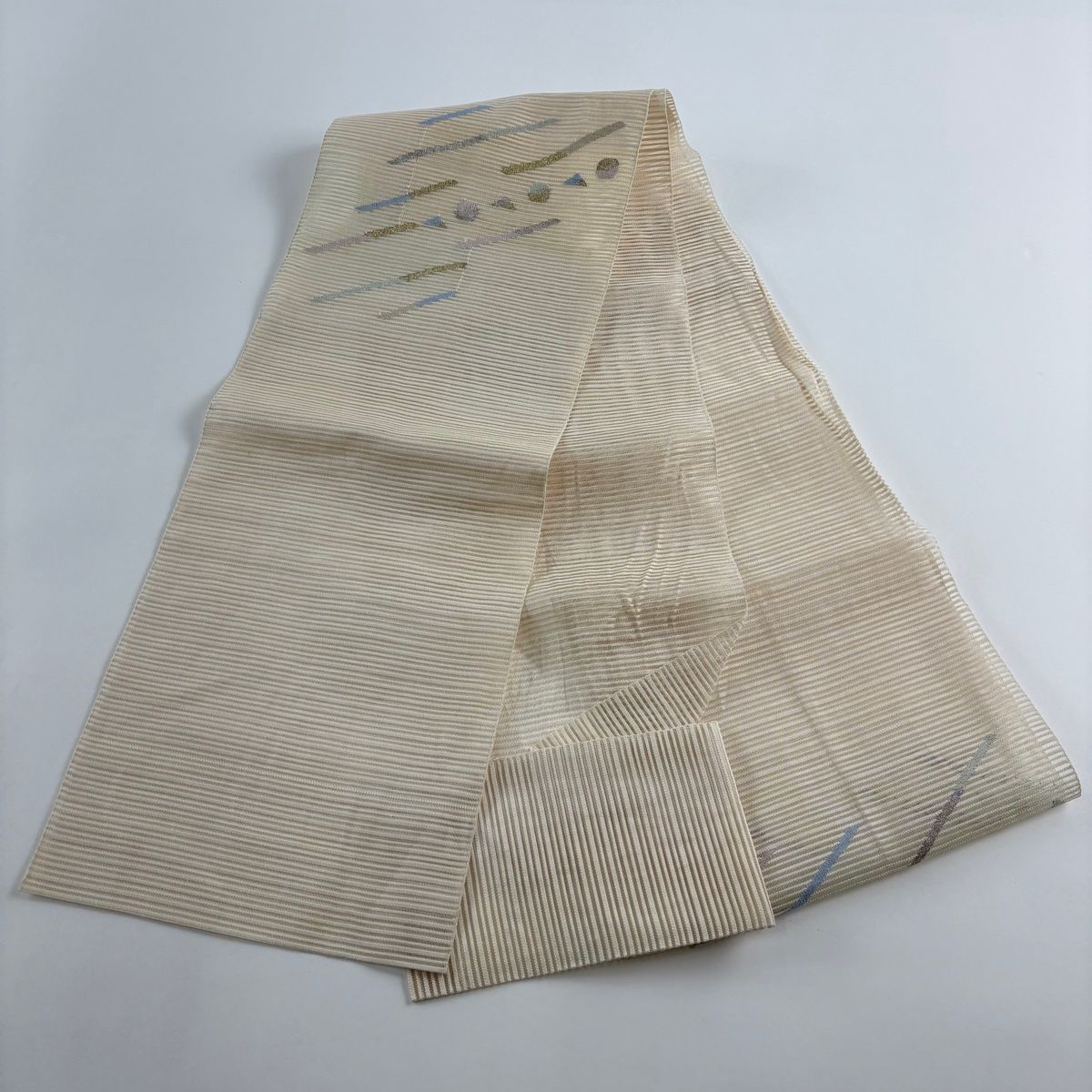 ★専用★美品 名古屋帯 夏帯 夏 絽 黒 植物文 金糸 長さ3ｍ54㎝ お洒落 名古屋帯 秀品 夏帯 絽 八寸名古屋帯 松葉仕立て 幾何学模様 金