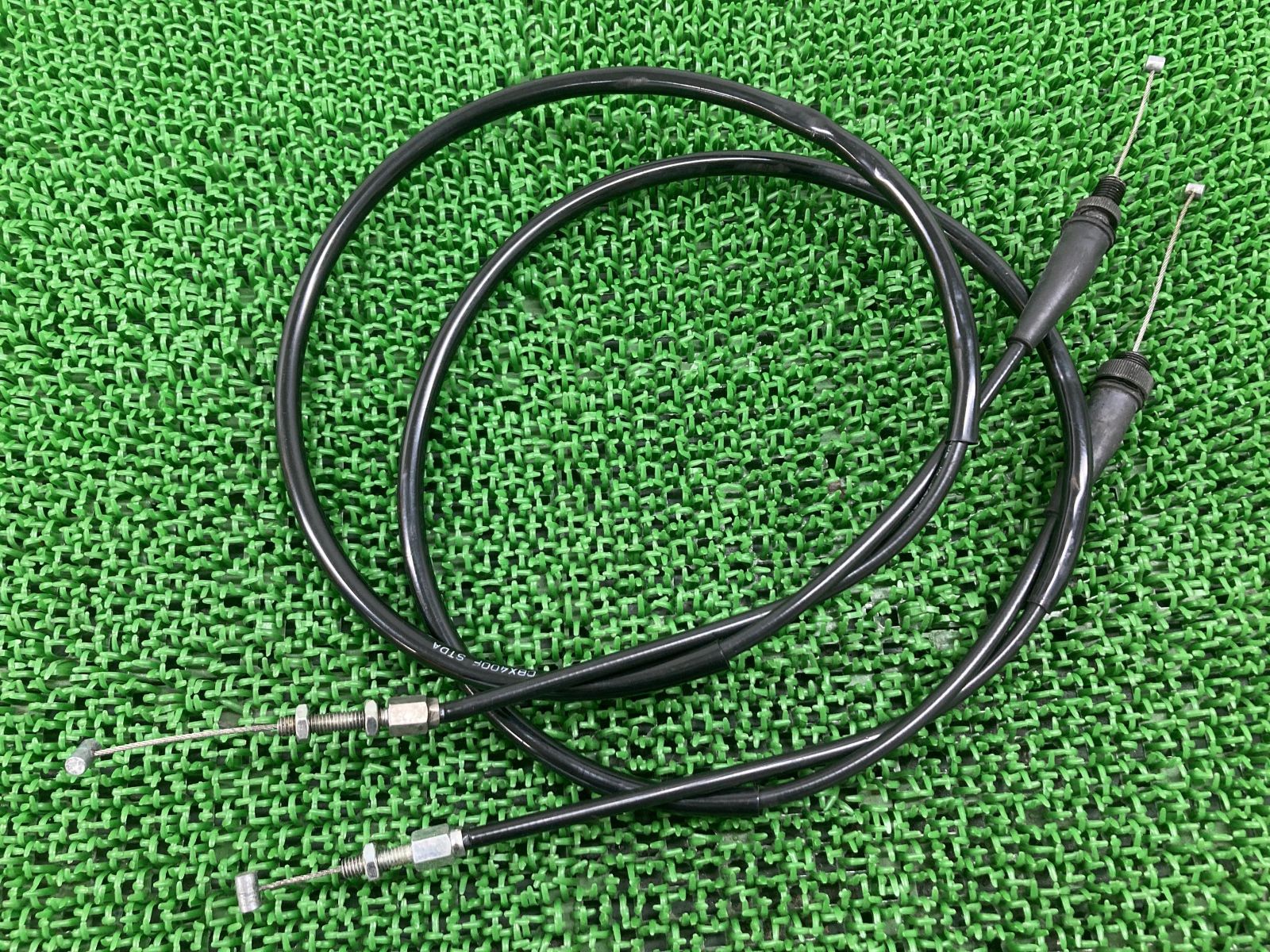 パステルロード製CBX400F アクセルワイヤー 社外 中古 バイク 部品 NC07 ノーマル復刻ワイヤー スロットルケーブル 断線無し 品薄 希少品