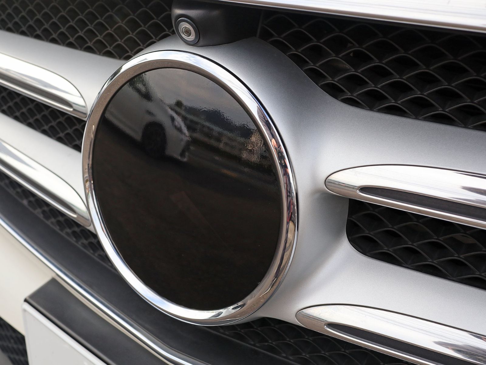 Tint+再利用できる エンブレム スモークフィルム(ブラックスモーク5％) ベンツ Eクラス W213/S213/C238/A238 セダン/ワゴン/クーペ/カブリオレ